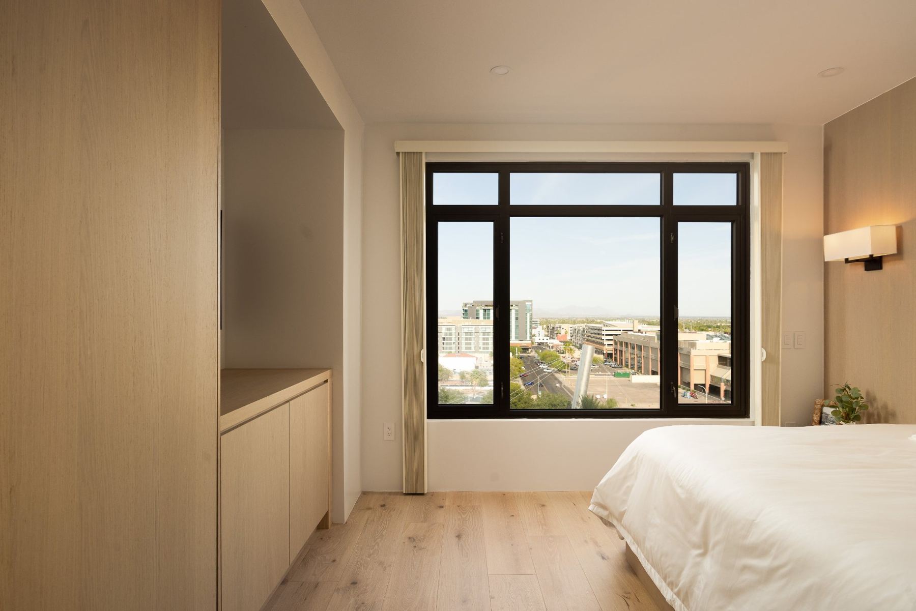 Guest bedroom